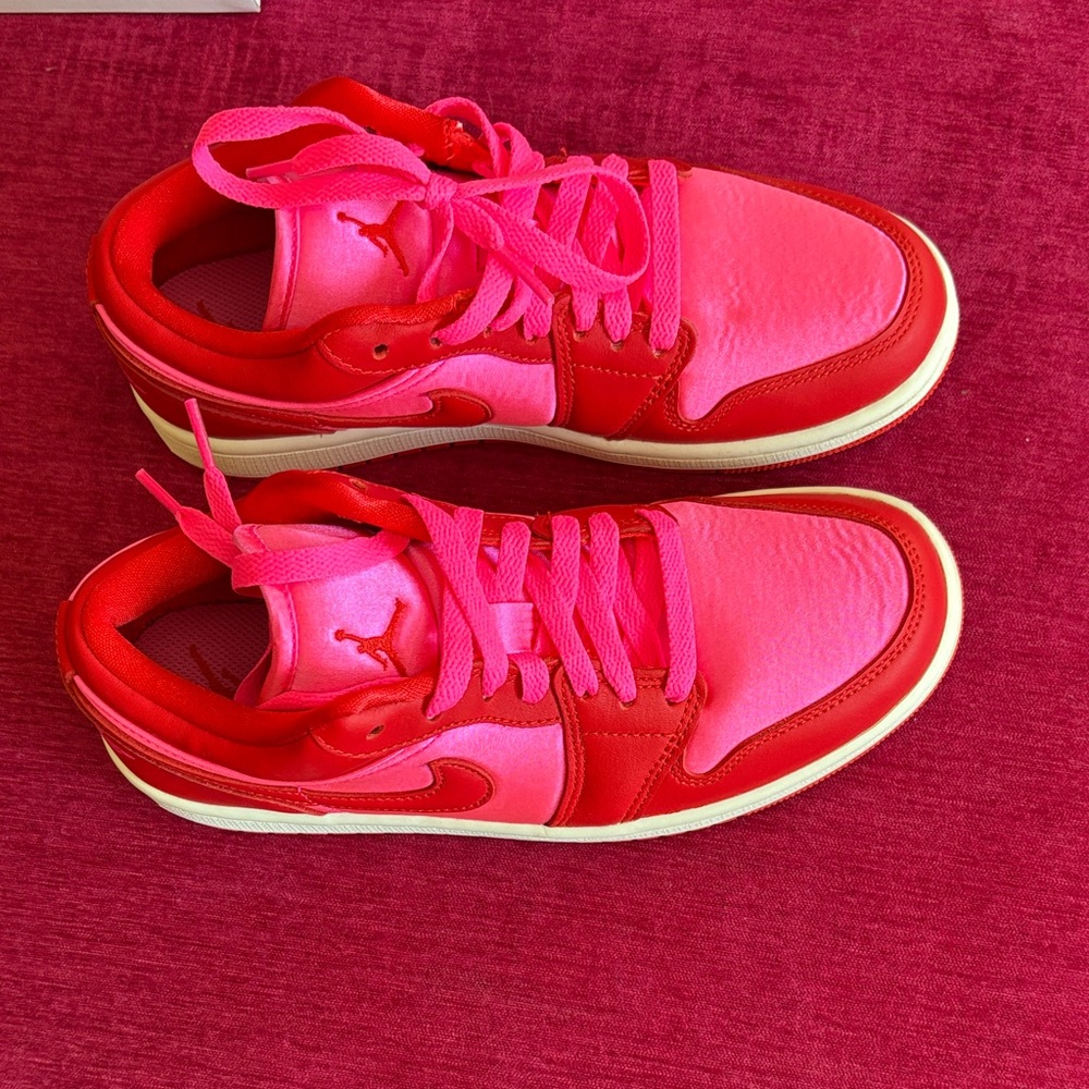 Nike Red and Pink Athletic Shoes
